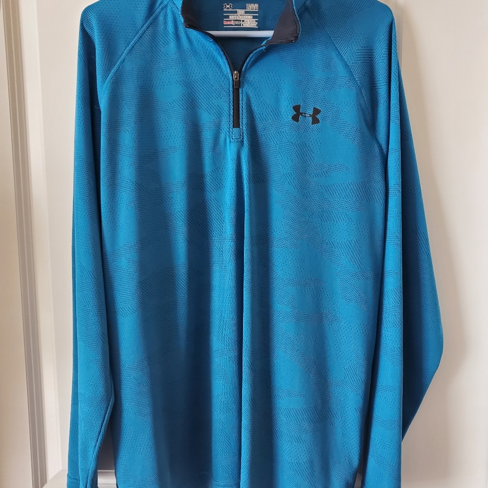 Under Armour Men's Blue Half Zip